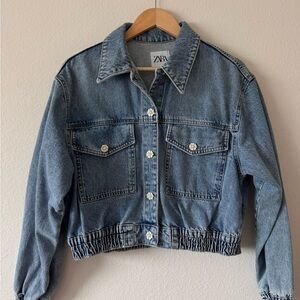 Zara Denim/Jean Jacket slightly cropped. Cute buttons.